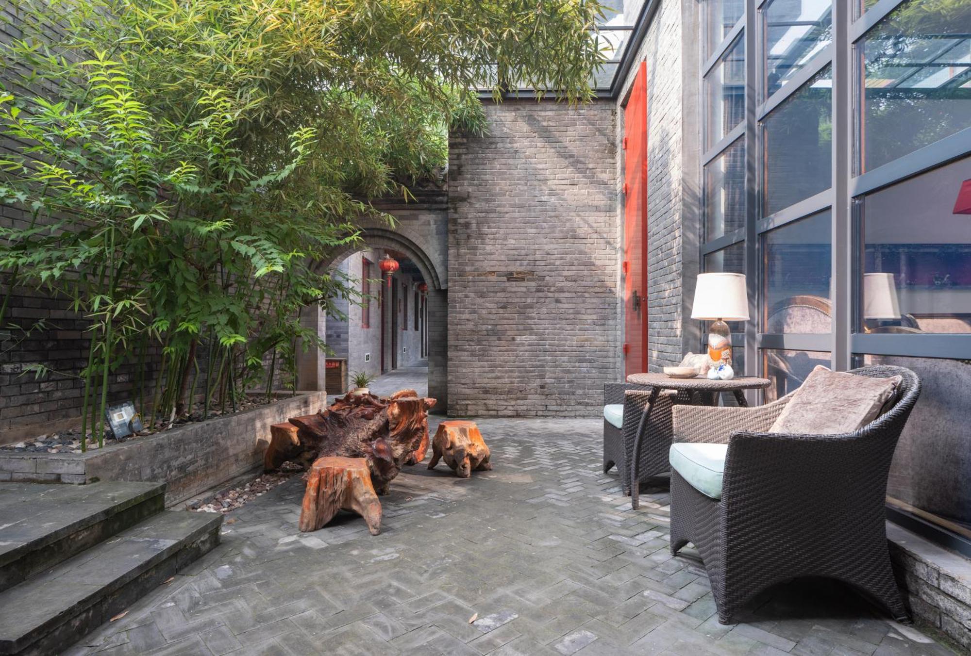 Hotel Cote Cour Deductive Beijing - Quadrangle Close To Tiananmen Square & Forbidden City & Nanluoguxiang, Walk To Wangfujing, English Speaking, Free Wifi, Free Laundry, Free Wonton & Noodles With Tour Ticket Service, Free Selfies With Ancient Costum Exterior foto